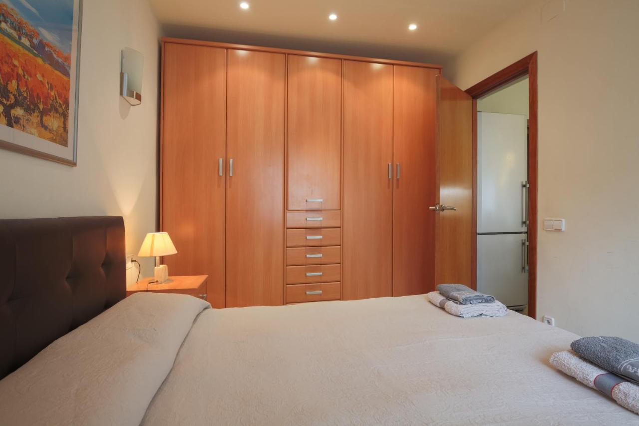Aparteasy - Family Apartment Sant Antoni Barcelona Habitación foto