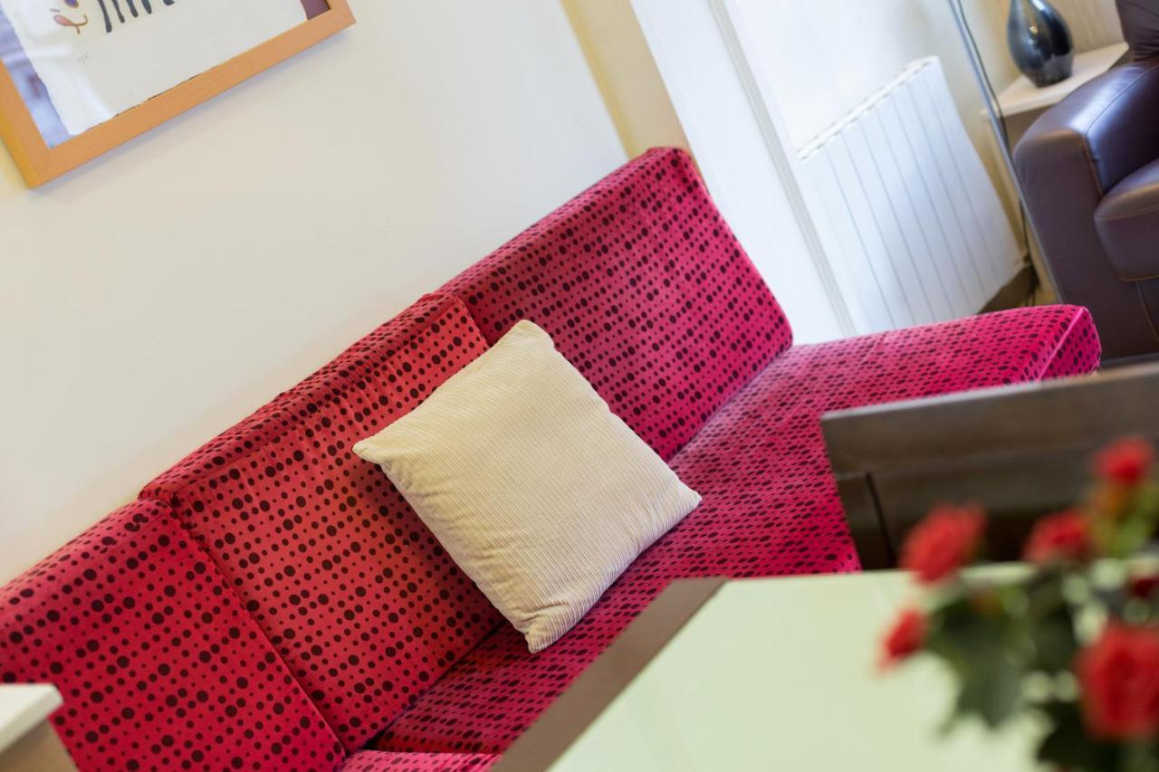 Aparteasy - Family Apartment Sant Antoni Barcelona Habitación foto